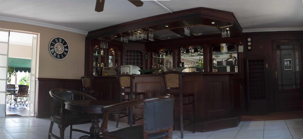 Summerview Guest Lodge Johannesburg Bagian luar foto